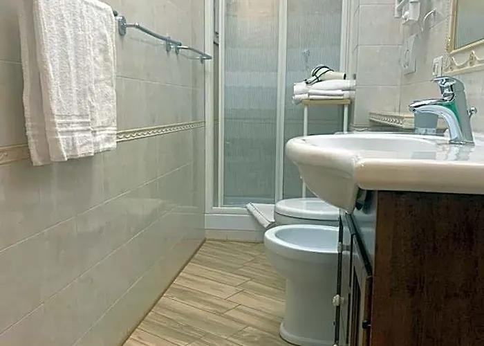 Oda ve Kahvaltı Acasadibarbara 4*